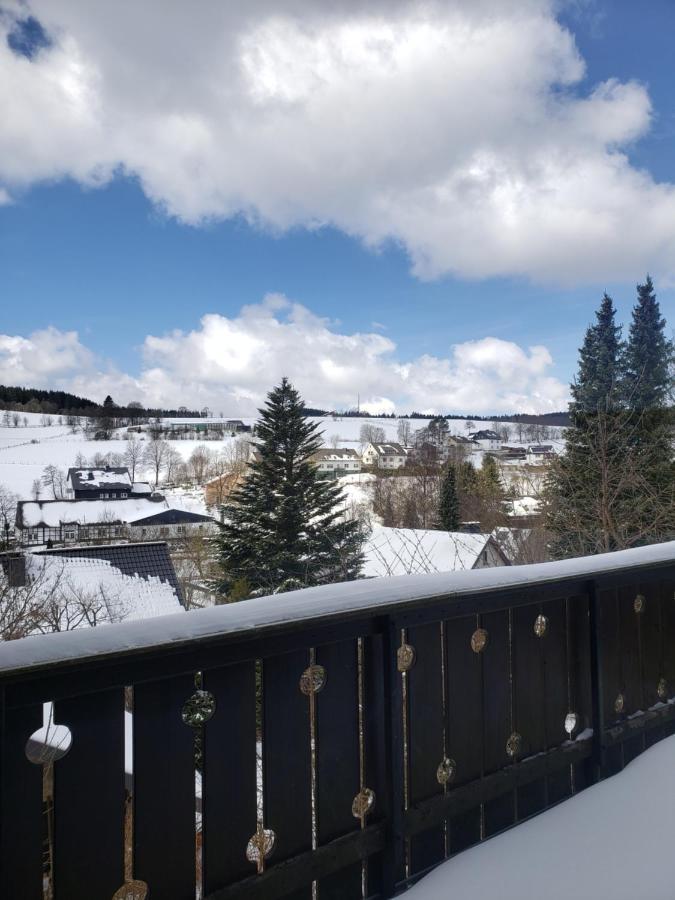 Sonnen Panorama - Abenteurer Und Weltentdecker Winterberg Exterior photo